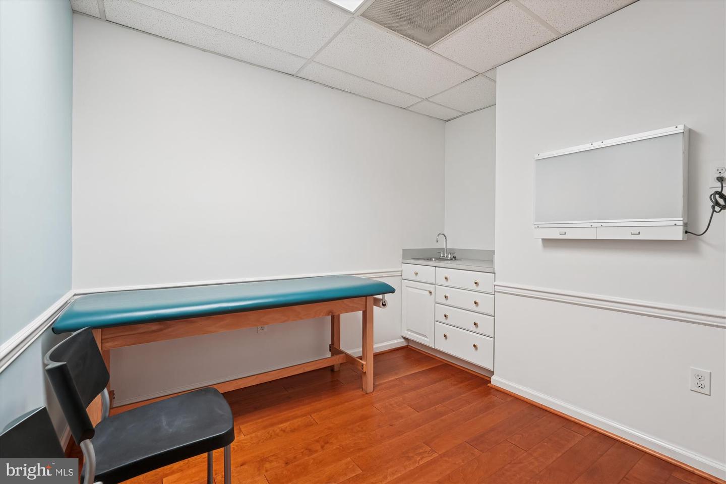9025 Shady Grove Ct #6b Property Photo 8