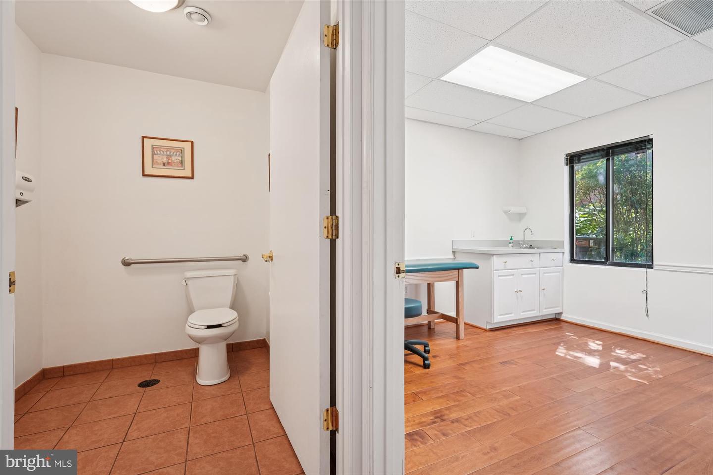 9025 Shady Grove Ct #6b Property Photo 12