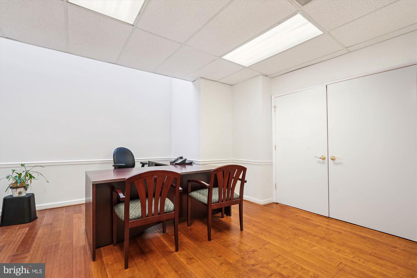 9025 Shady Grove Ct #6b Property Photo 15