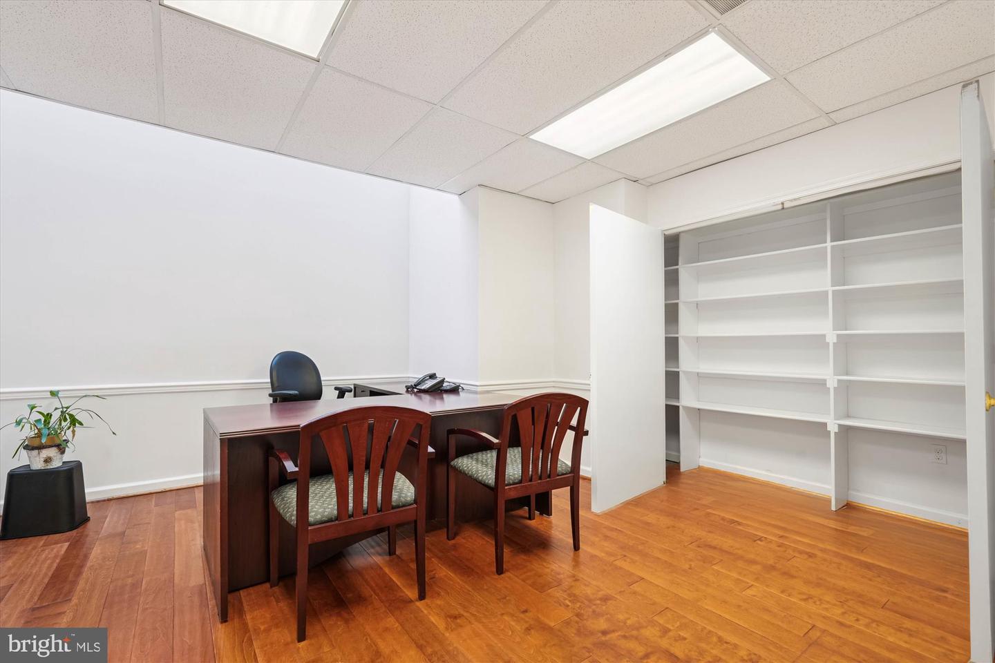 9025 Shady Grove Ct #6b Property Photo 16