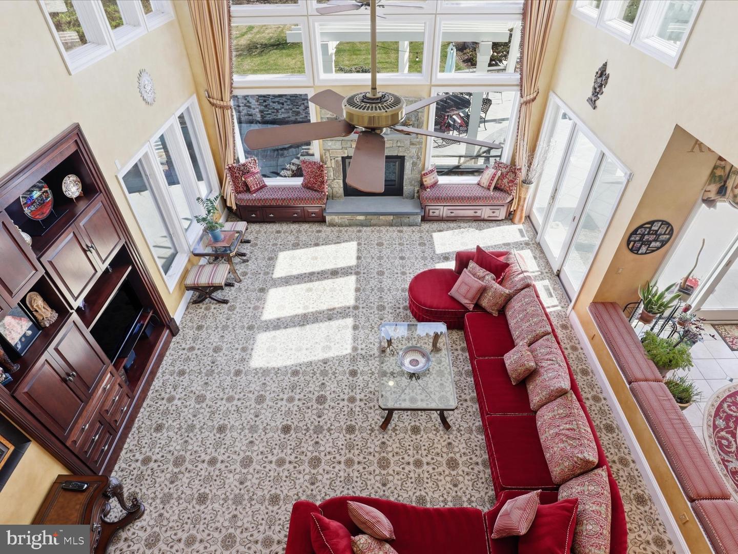 12709 Greenbriar Rd Property Photo 6