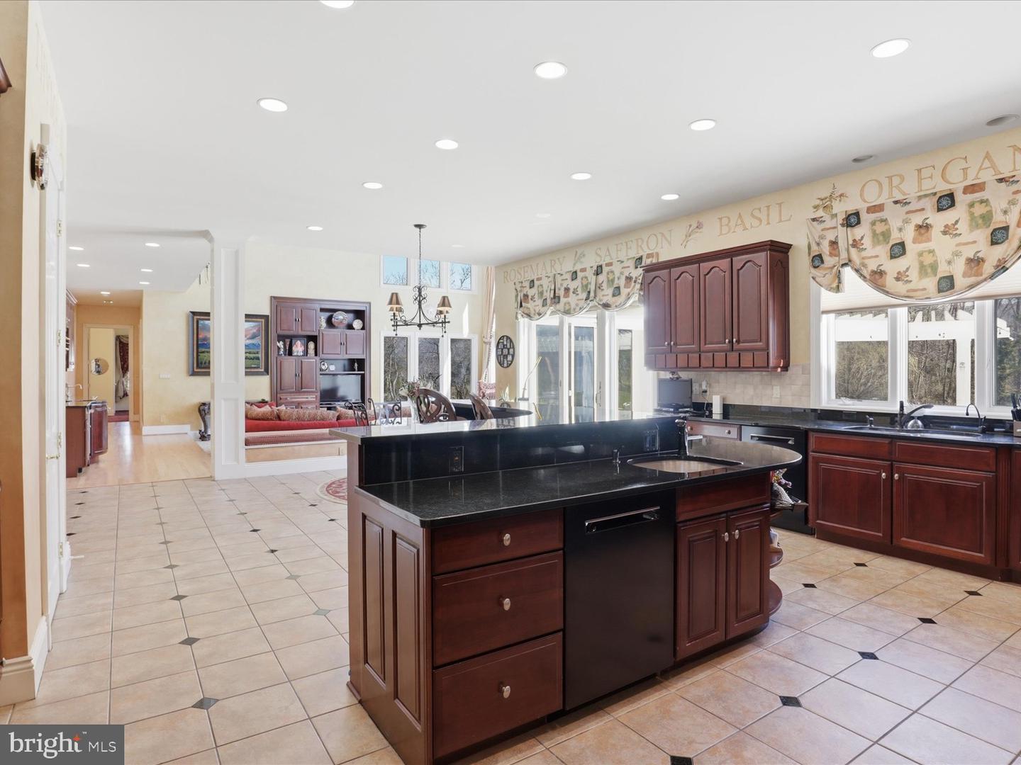 12709 Greenbriar Rd Property Photo 48