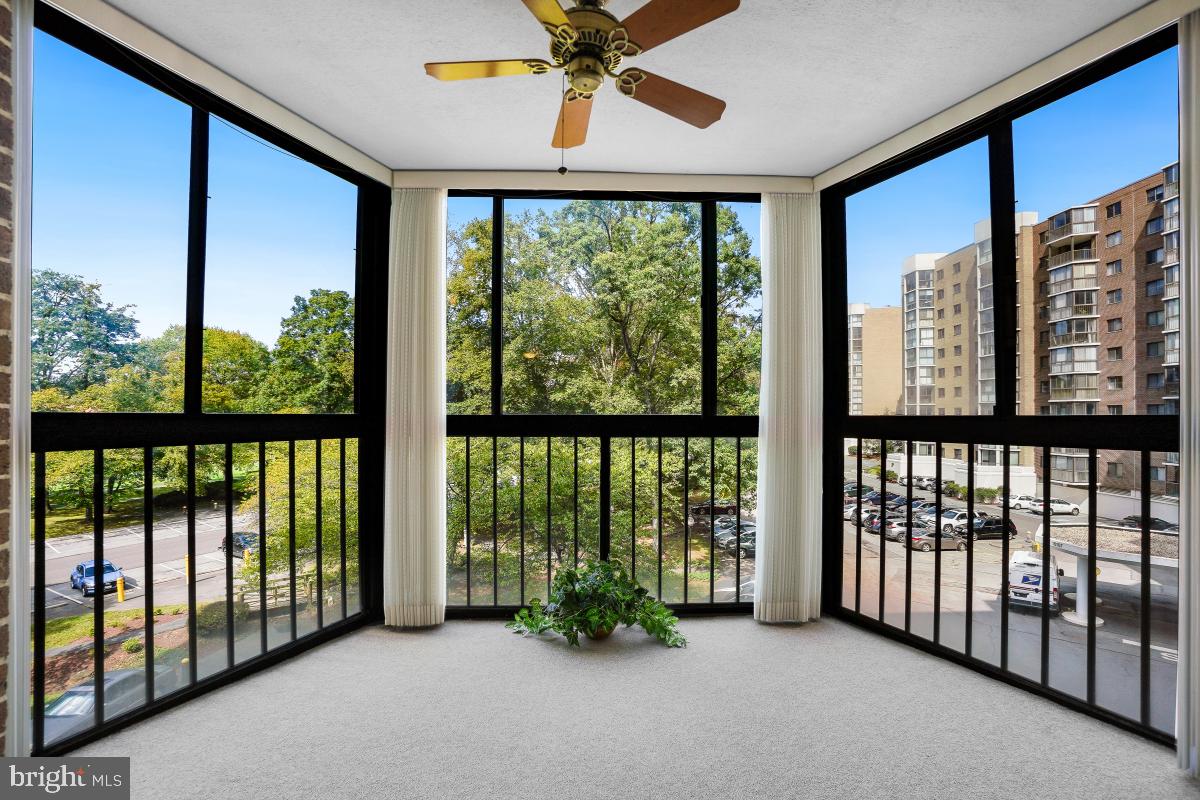 15107 Interlachen Dr #2-321 Property Photo 6