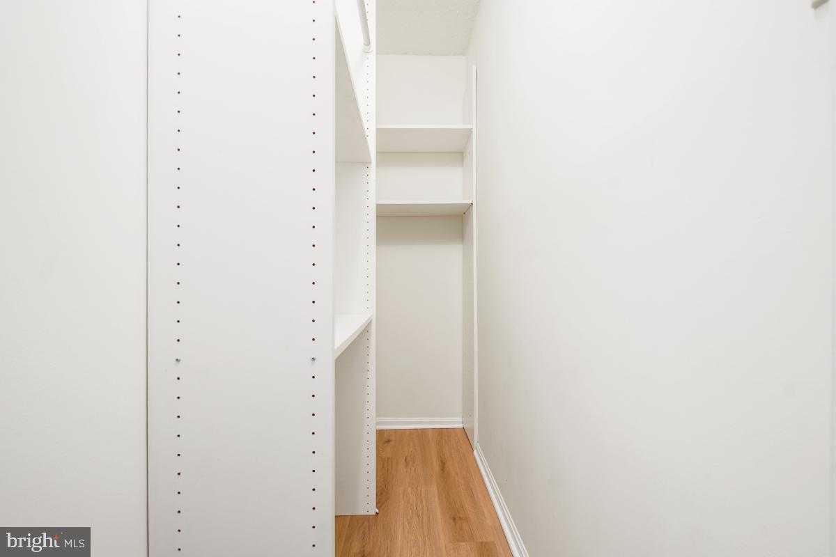 15107 Interlachen Dr #2-321 Property Photo 9