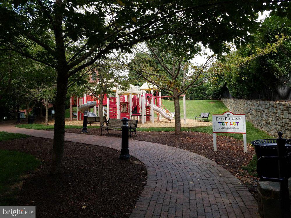 3 Sunnymeade Ct Property Photo 38