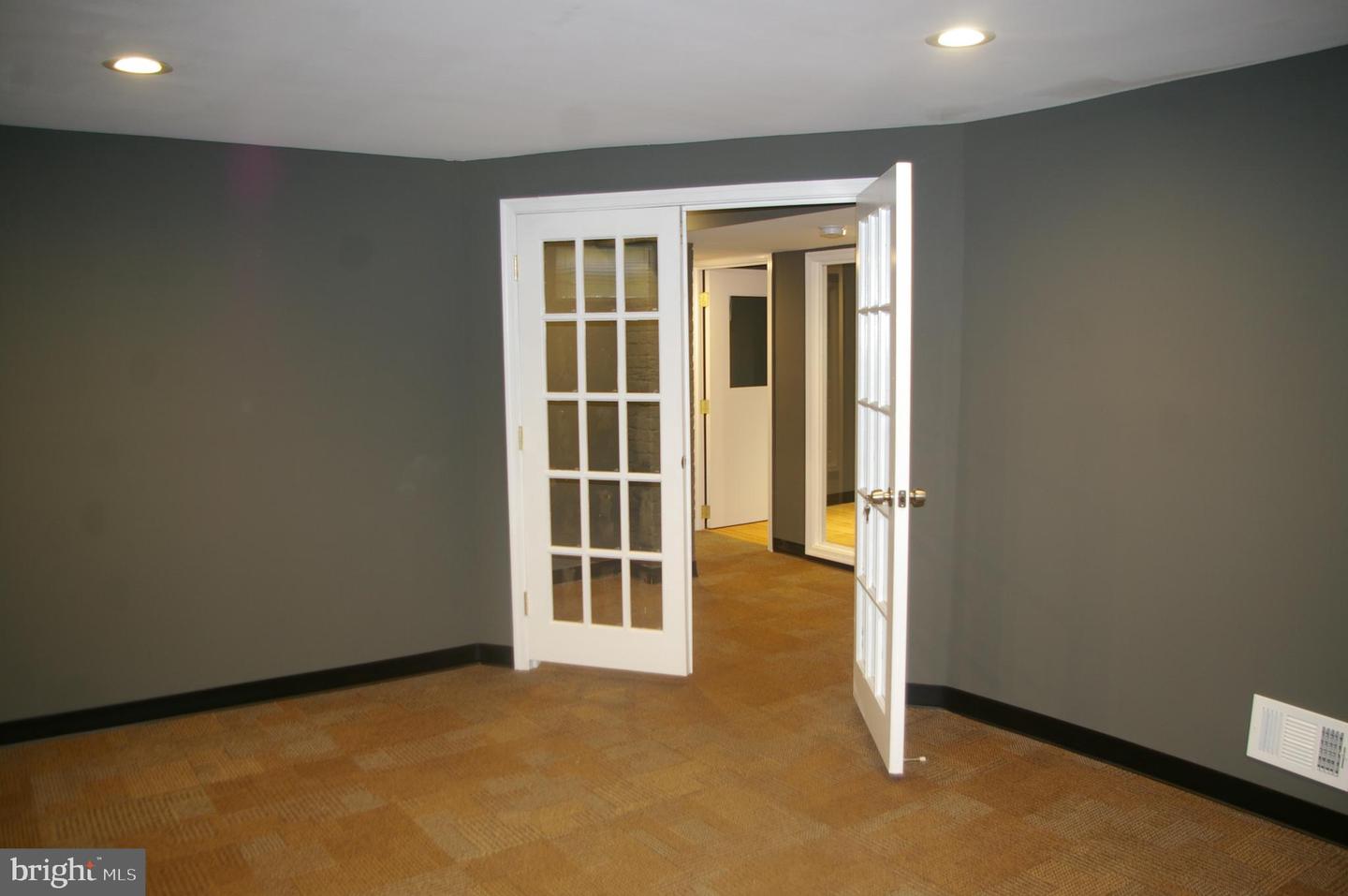 9913 Georgia Ave #unit B Property Photo 1