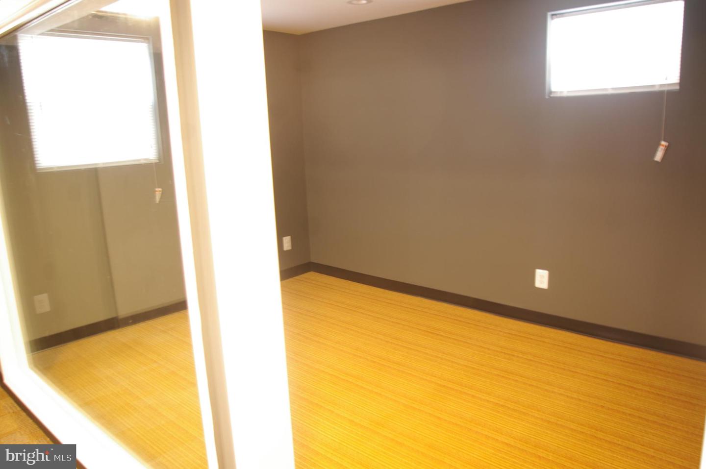 9913 Georgia Ave #unit B Property Photo 5