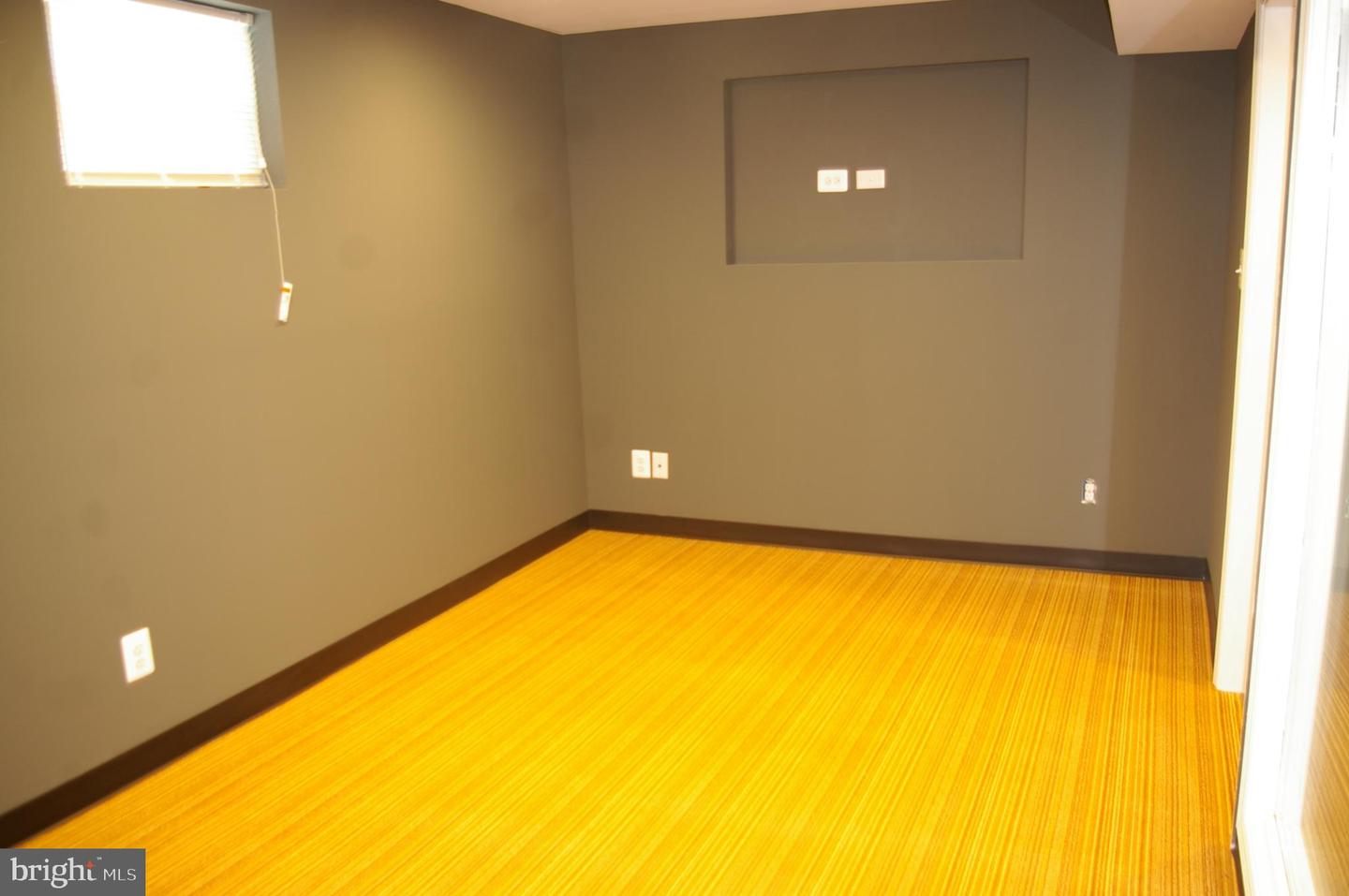 9913 Georgia Ave #unit B Property Photo 7