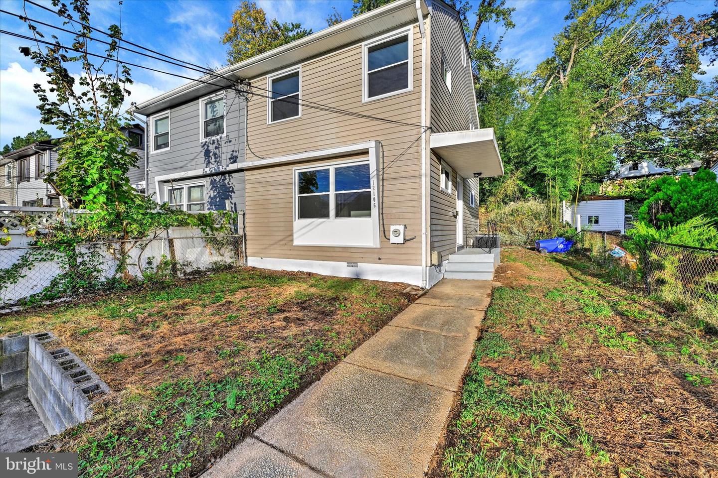 12106 Bluhill Rd Property Photo 1
