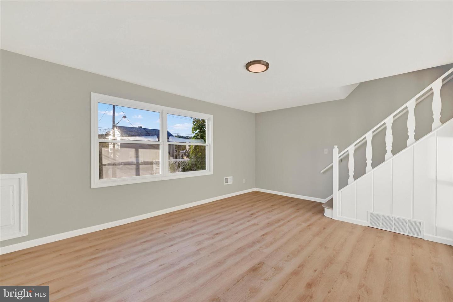 12106 Bluhill Rd Property Photo 2