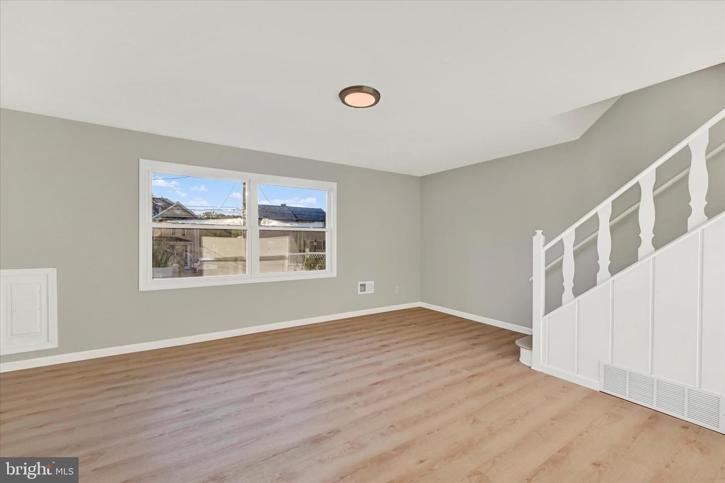 12106 Bluhill Rd Property Photo 4