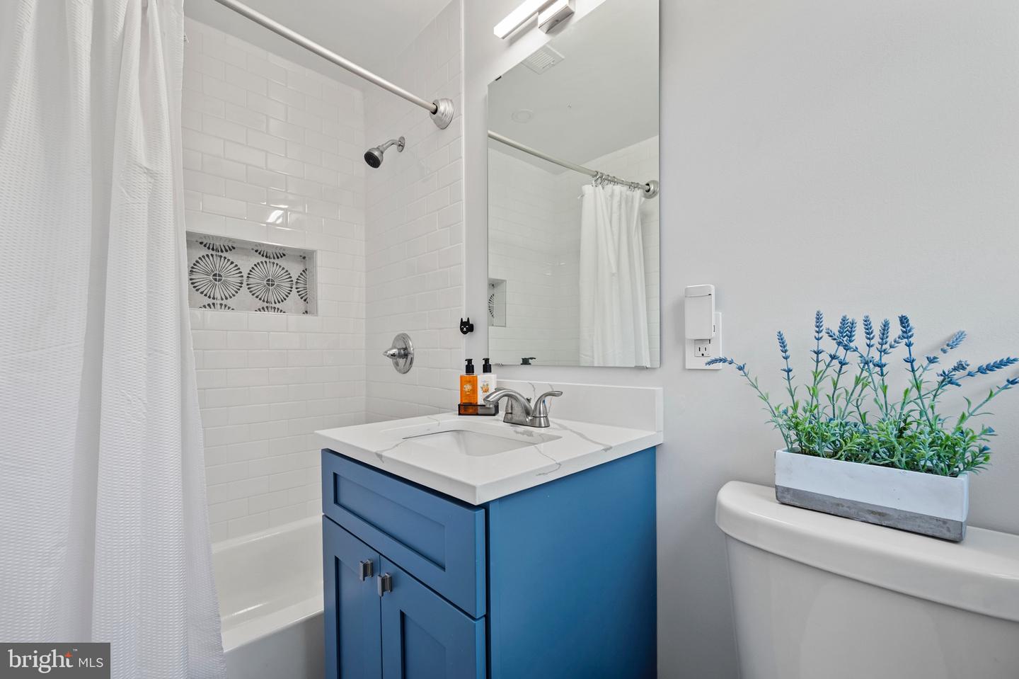 708 Hankin St Property Photo 12