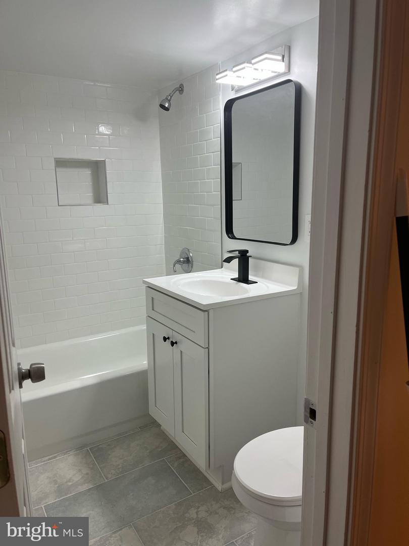 708 Hankin St Property Photo 26