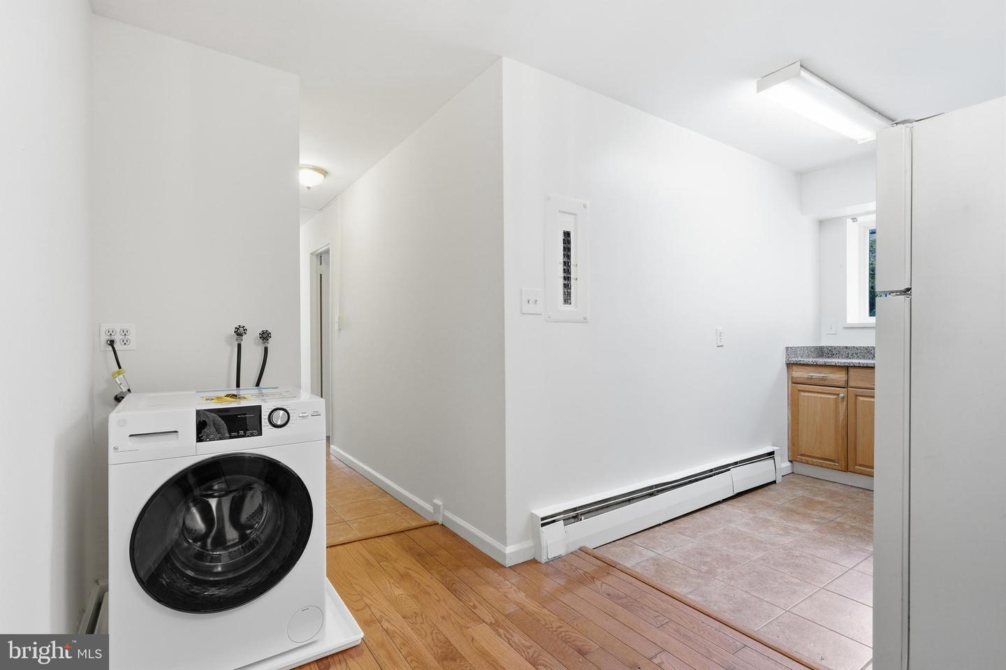 7738 Maple Ave #6 Property Photo 5