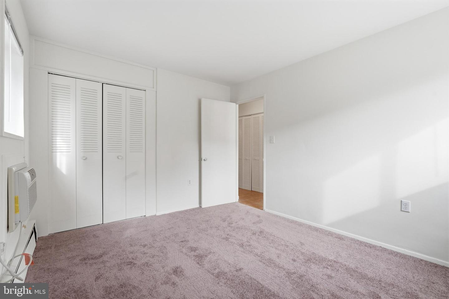 7738 Maple Ave #6 Property Photo 12