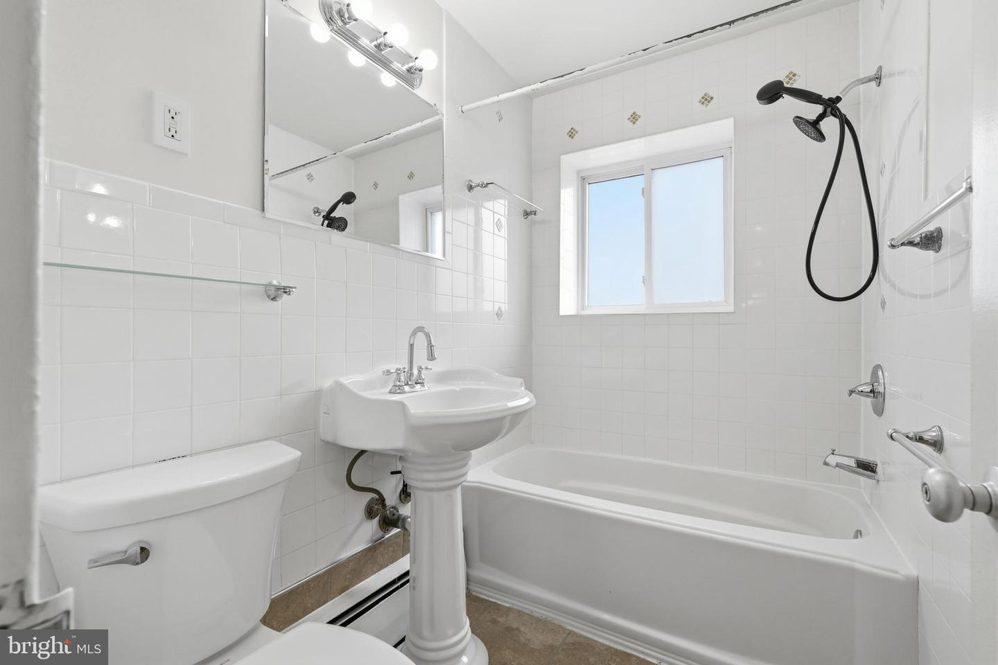 7738 Maple Ave #6 Property Photo 13