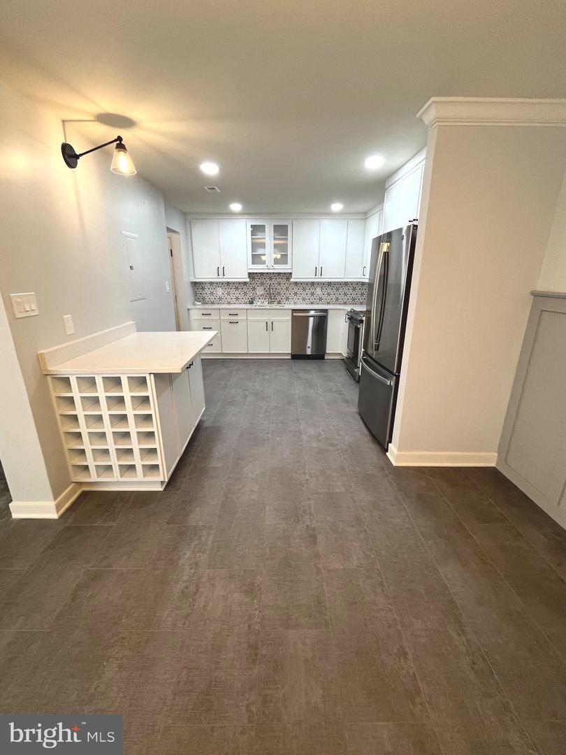 11430 Strand Dr #110 Property Photo 8