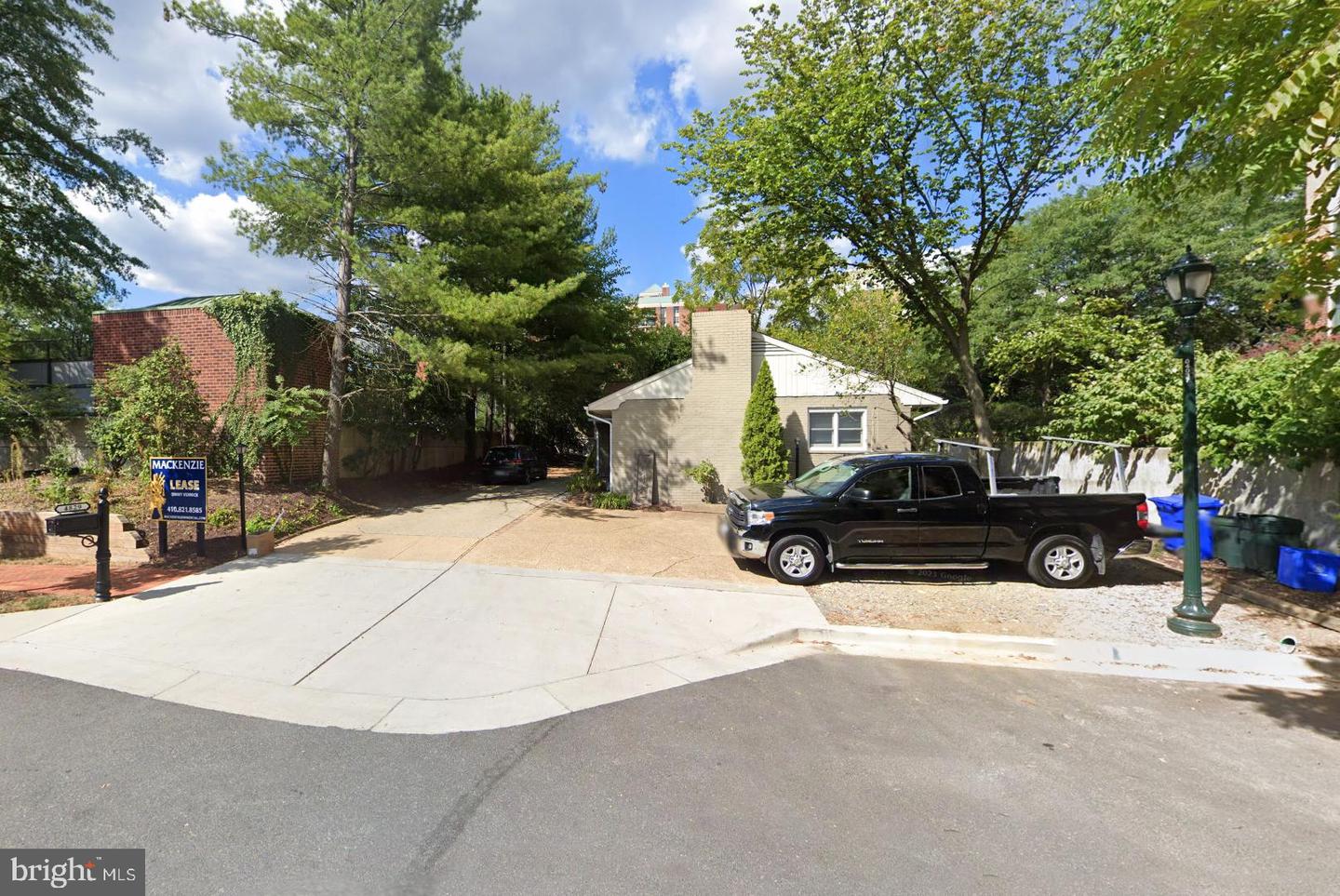 4829 WEST LN Property Photo 1