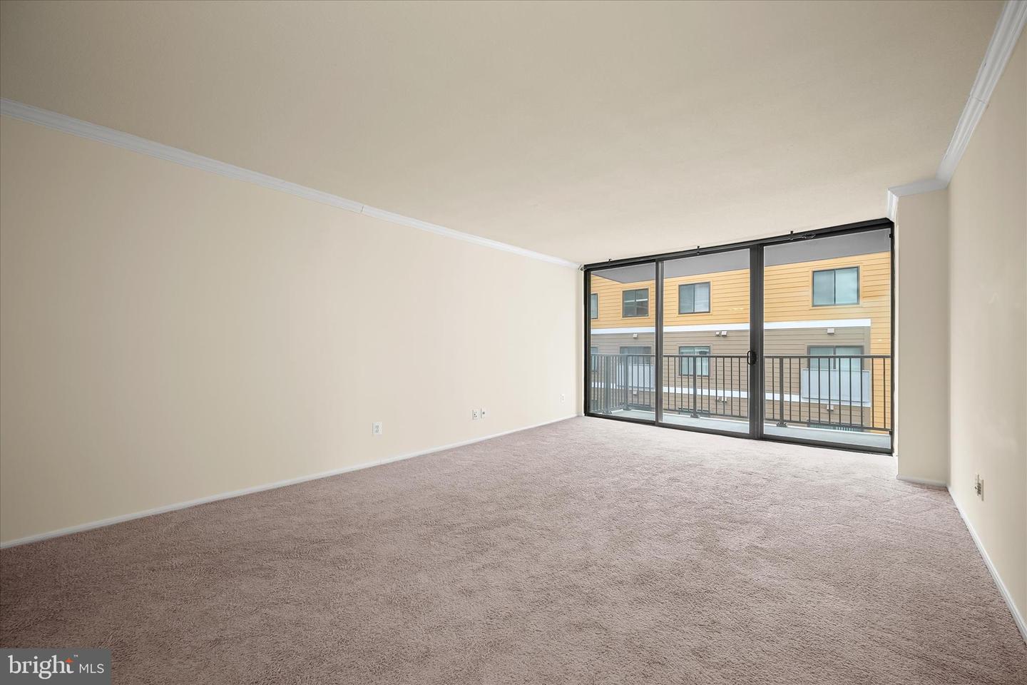 4 Monroe St #4-810 Property Photo 11