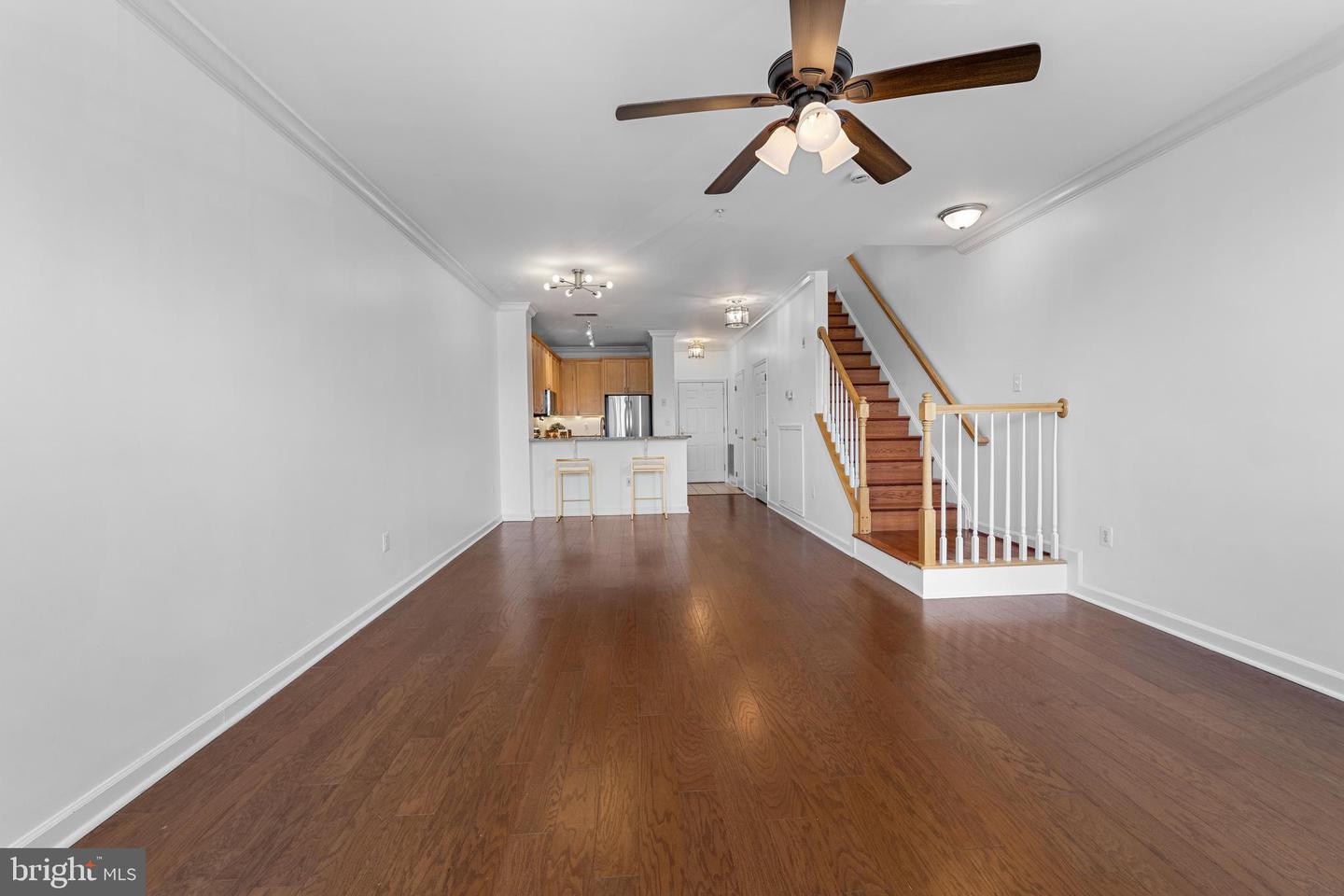 302 King Farm Blvd #30208 Property Photo 9