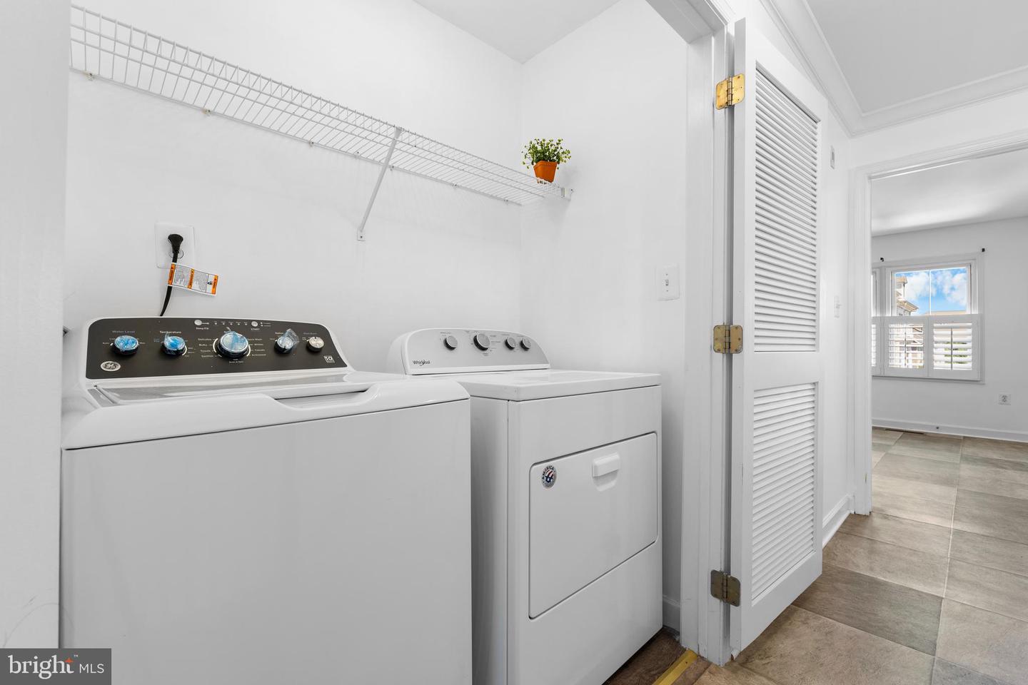 302 King Farm Blvd #30208 Property Photo 15