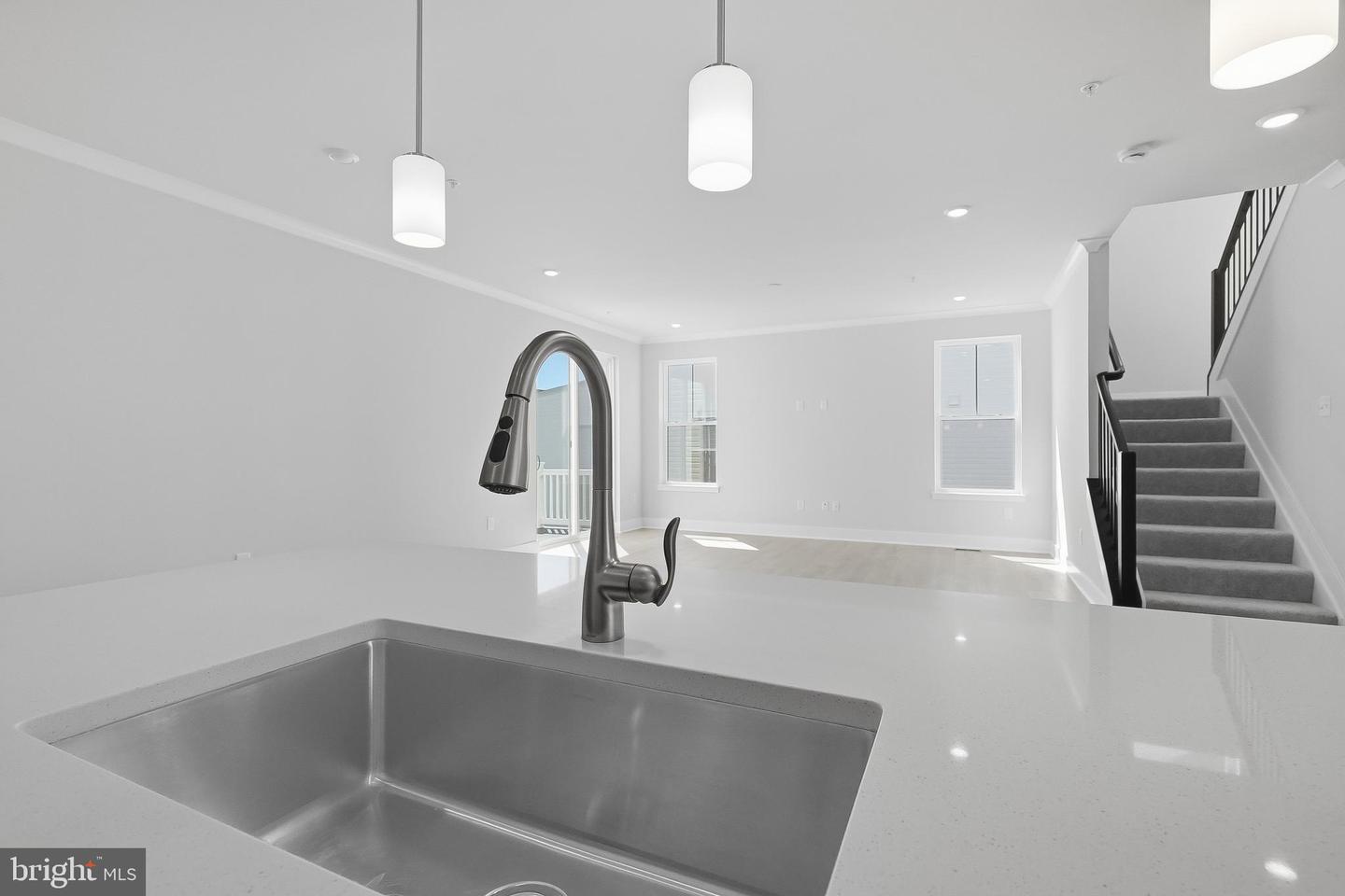 17053 Gathering St Property Photo 16