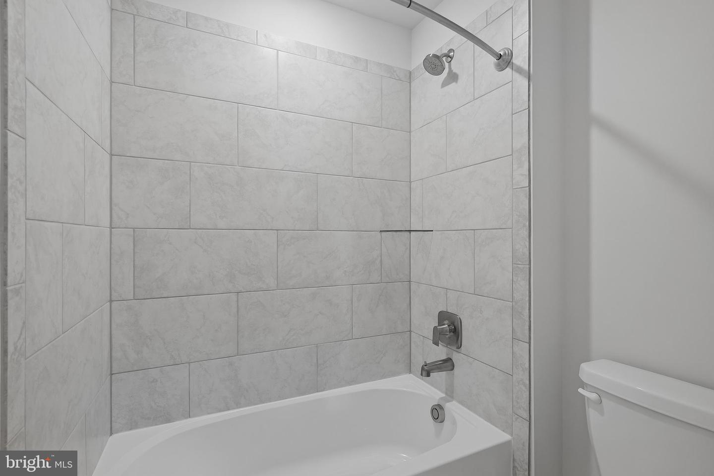17053 Gathering St Property Photo 27