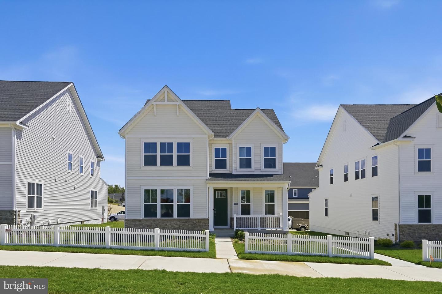 17053 Gathering St Property Photo 41