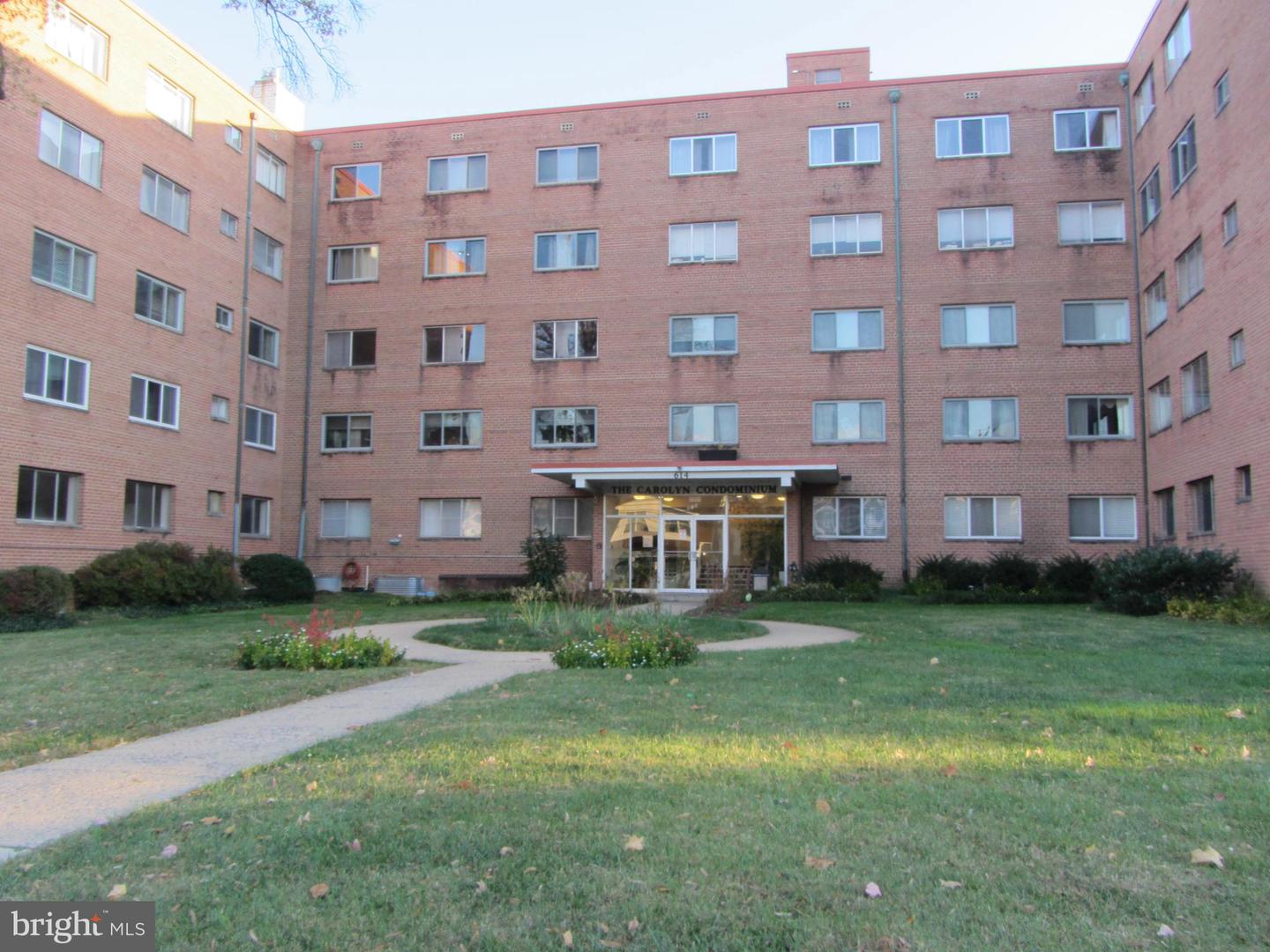 614 SLIGO AVE #303