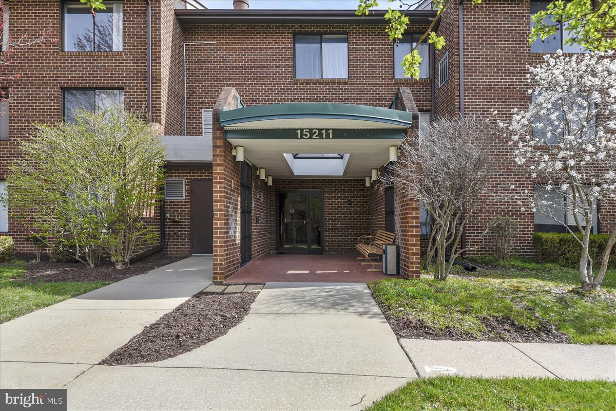 15211 Elkridge Way #94-3c Property Photo 1