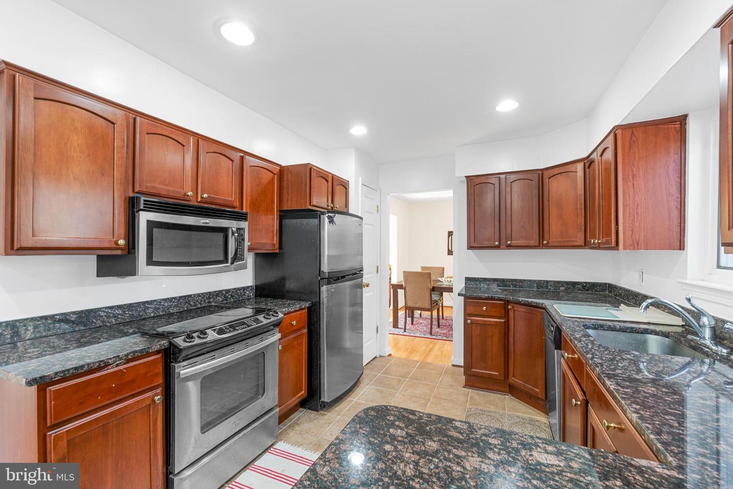 5517 Huntington Pkwy Property Photo 5