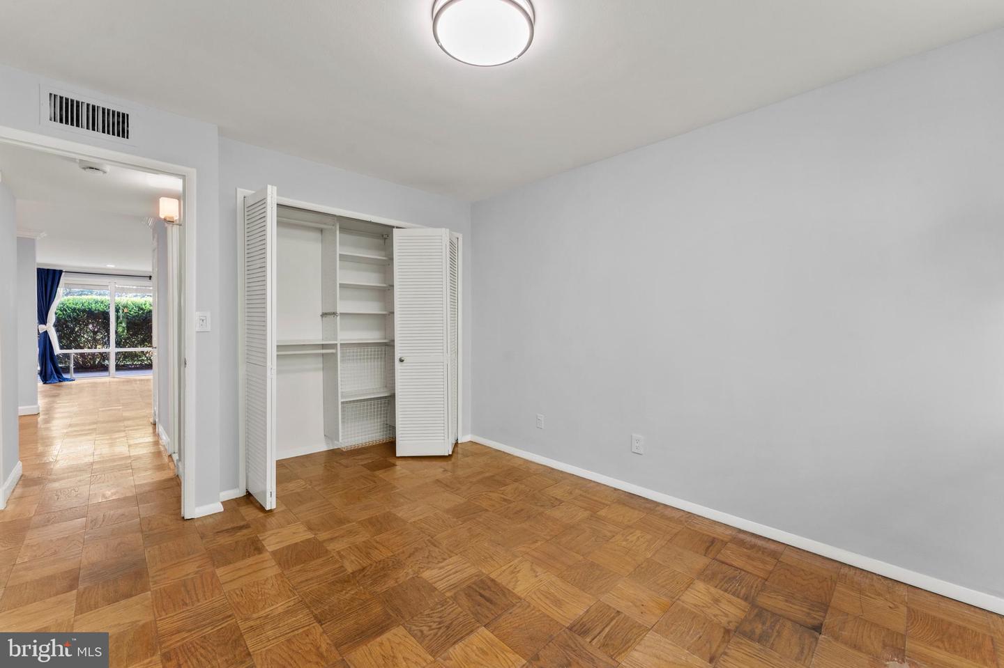 7541 Spring Lake Dr #unit #b-1 Property Photo 8