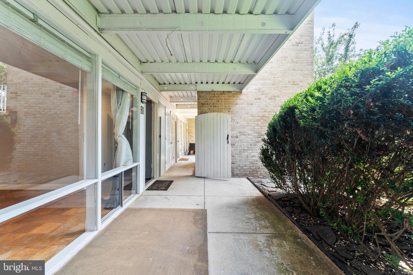 7541 Spring Lake Dr #unit #b-1 Property Photo 24