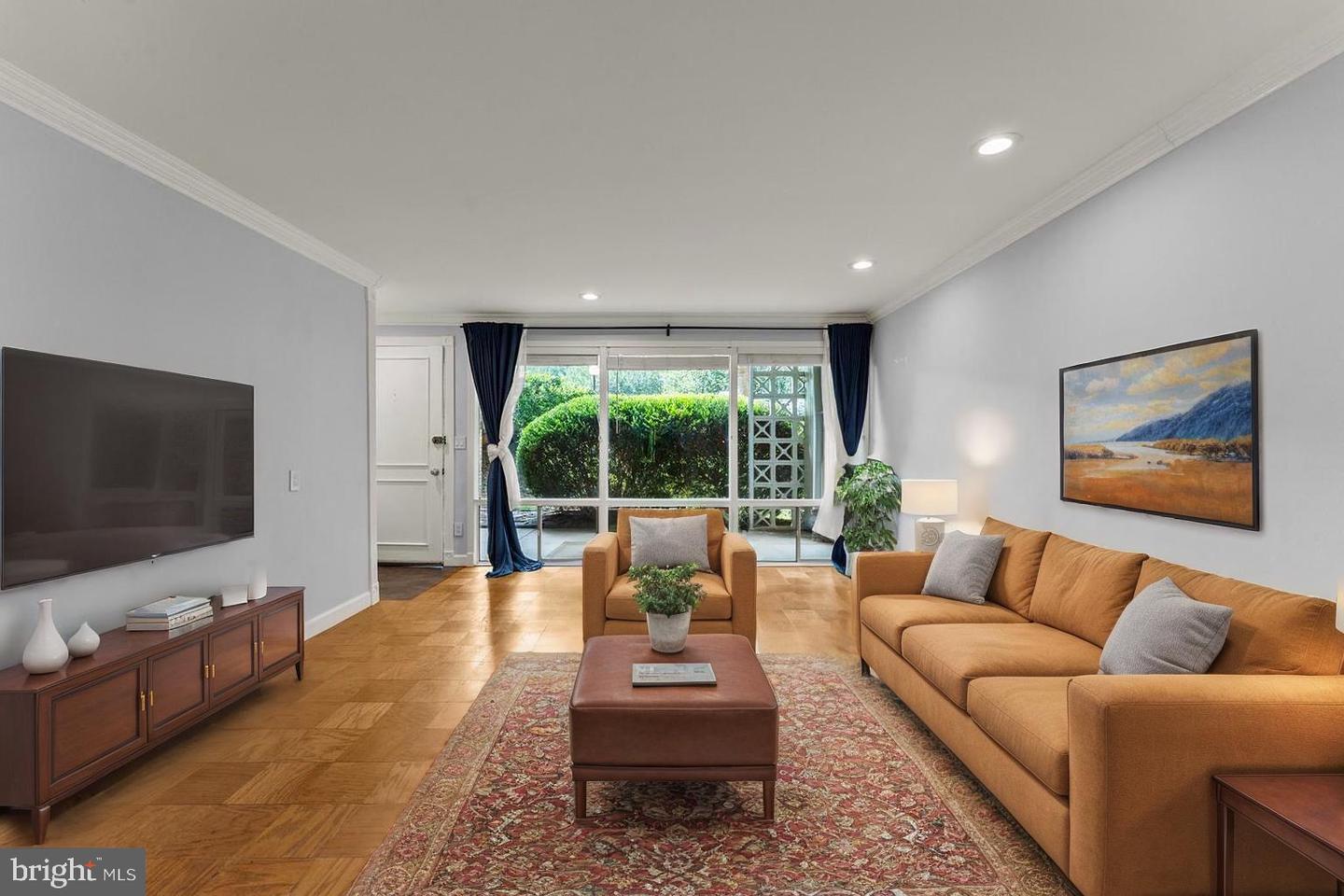 7541 Spring Lake Dr #unit #b-1 Property Photo 34