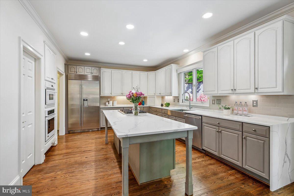 6302 Walhonding Rd Property Photo 16