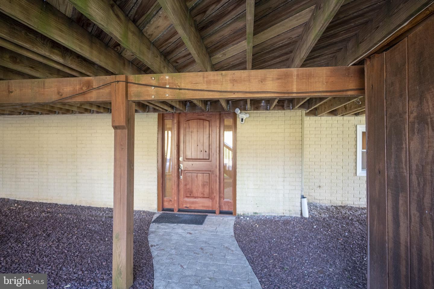 2104 Steuben Way Property Photo 8