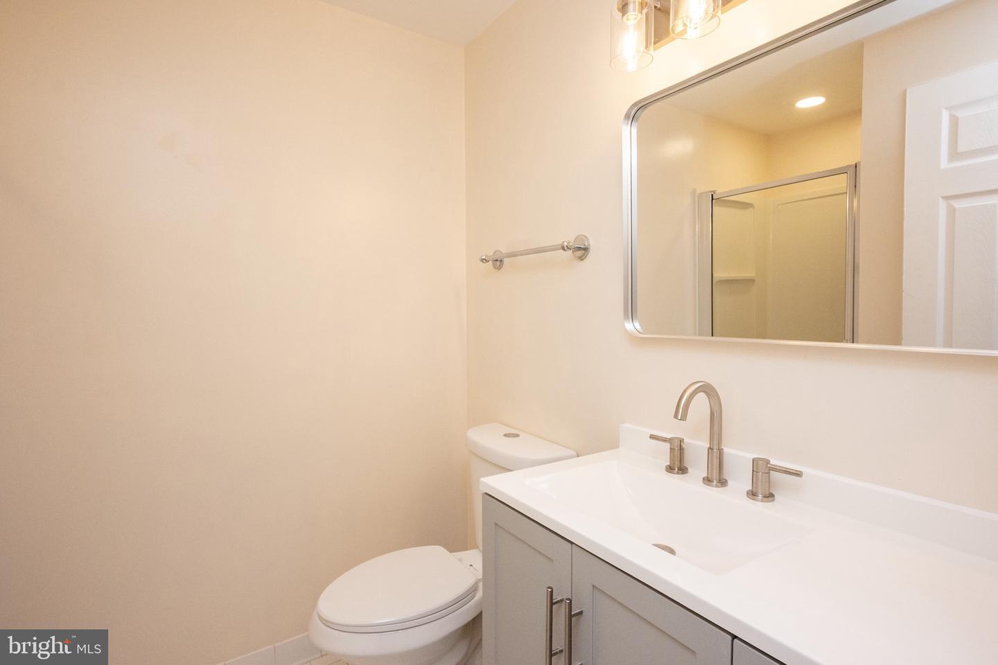 2104 Steuben Way Property Photo 21