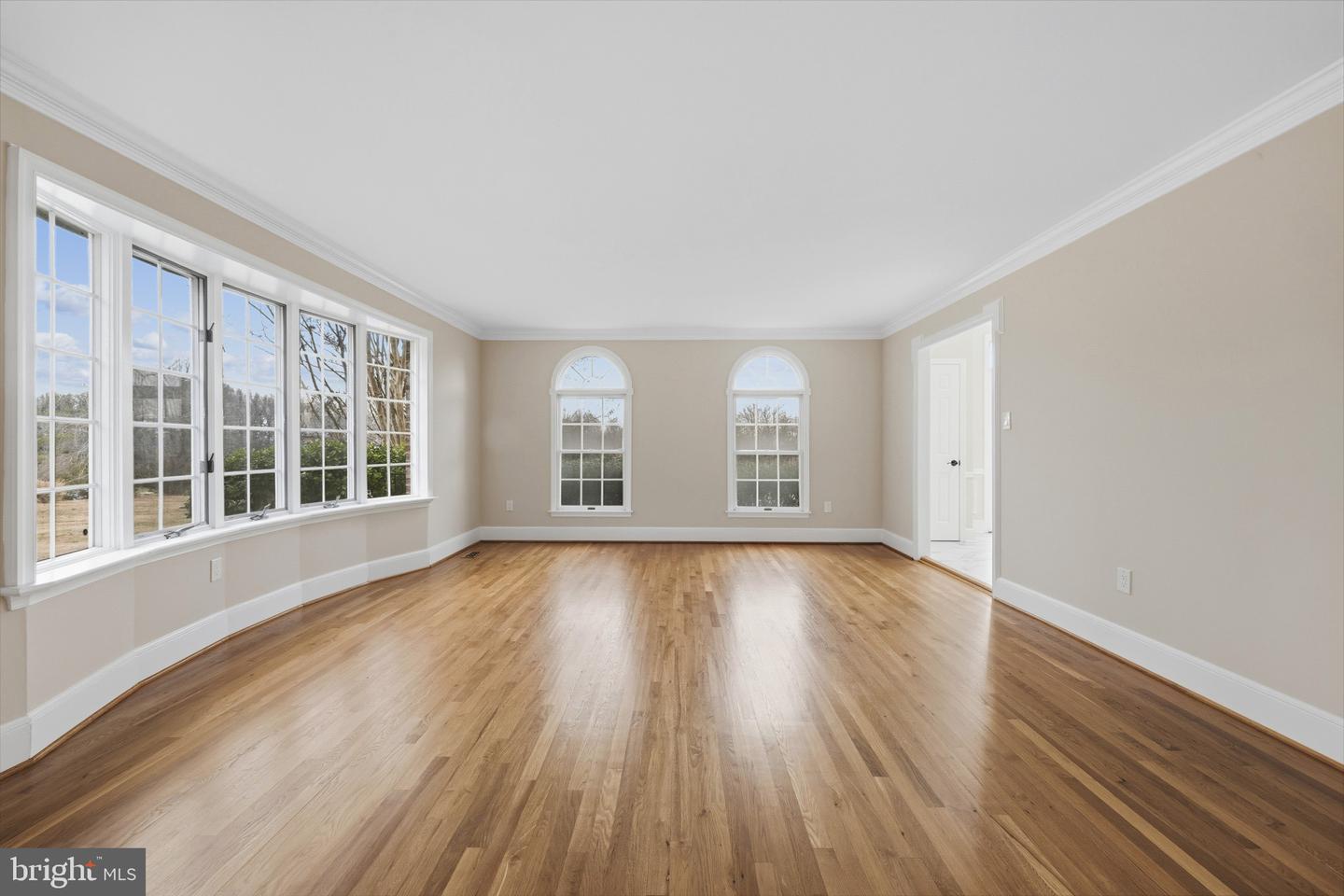 22340 Flintridge Dr Property Photo 13