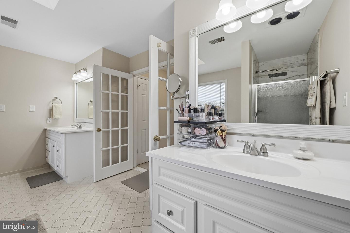 22340 Flintridge Dr Property Photo 42