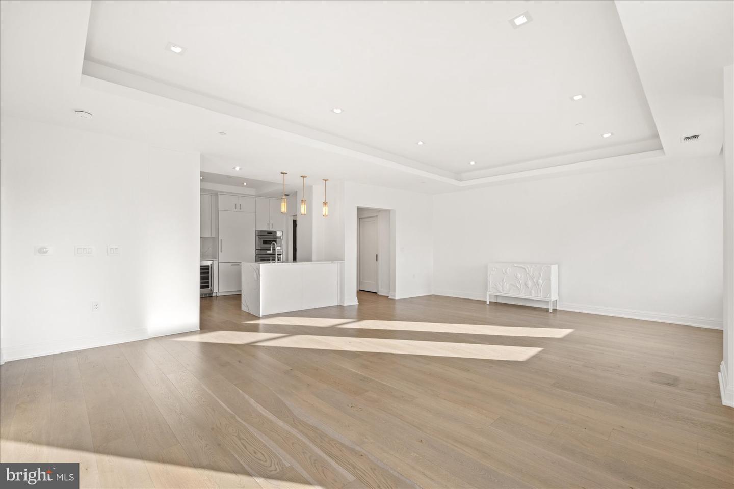 8551 Connecticut Ave #602 Property Photo 12