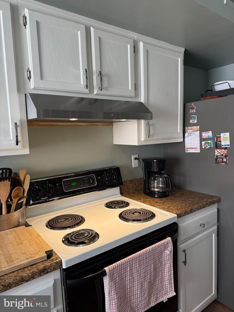 2501 Mcveary Ct #11c-c Property Photo 5