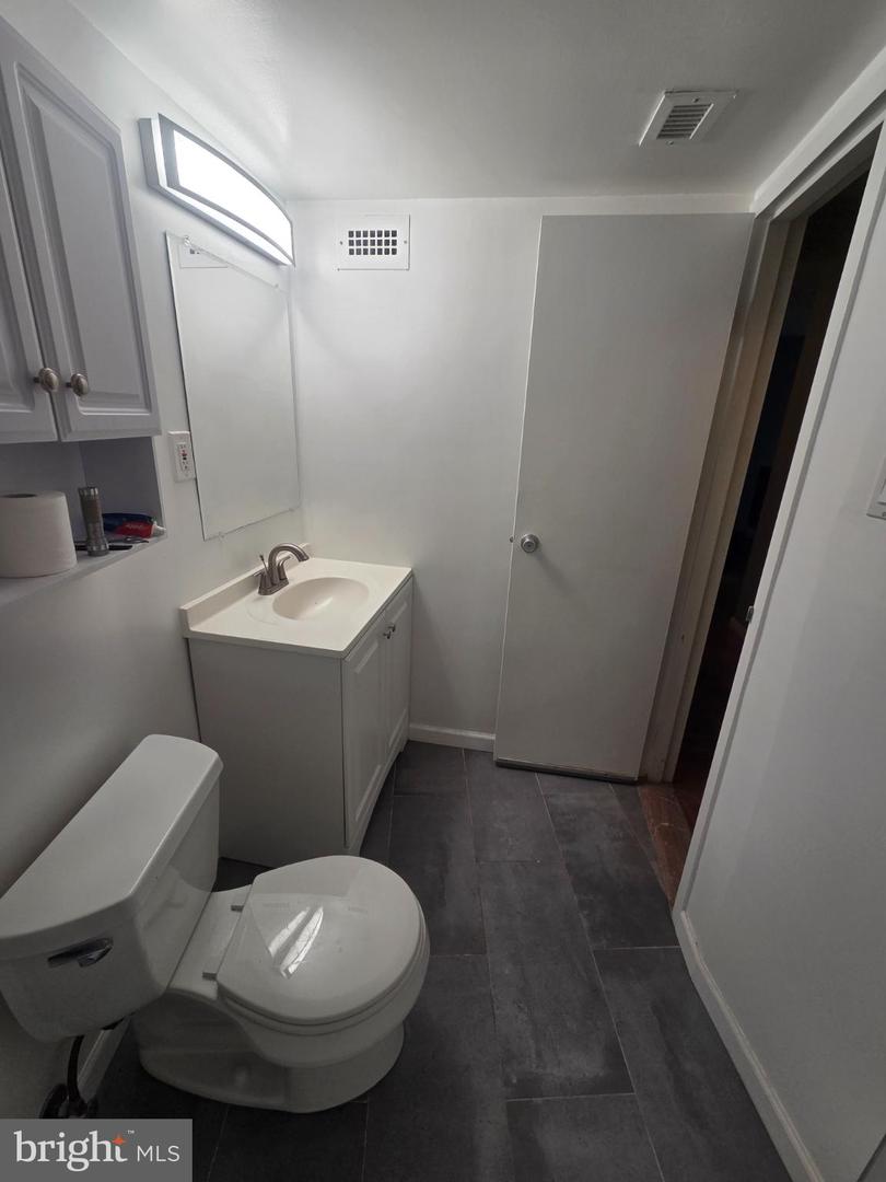 9039 Sligo Creek Pkwy #809 Property Photo 47