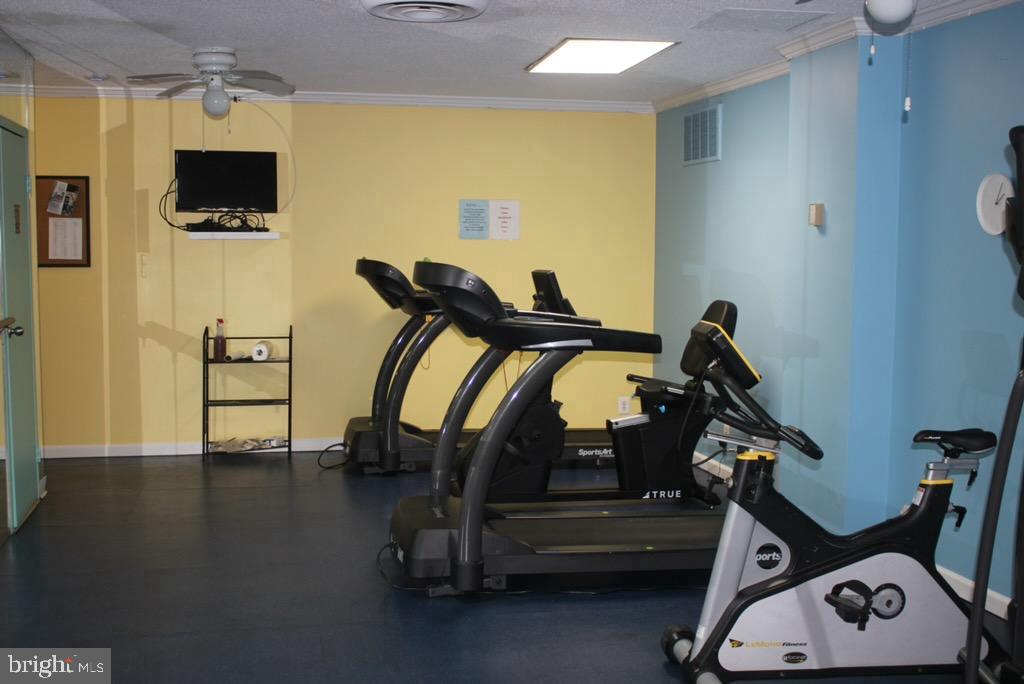 9039 Sligo Creek Pkwy #809 Property Photo 57
