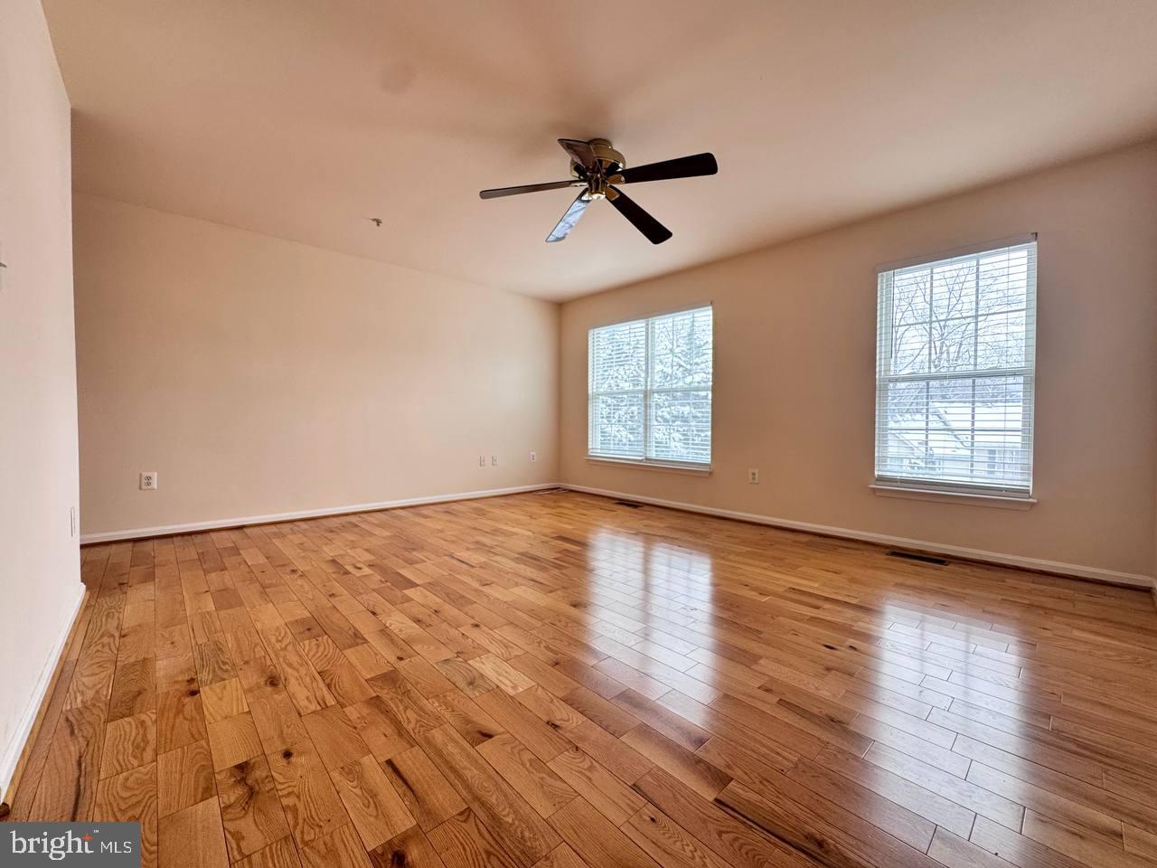 18905 Lark Song Ter Property Photo 9