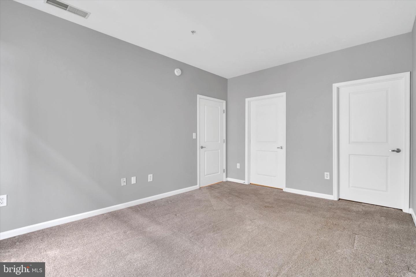 7923 Eastern Ave #904 Property Photo 17