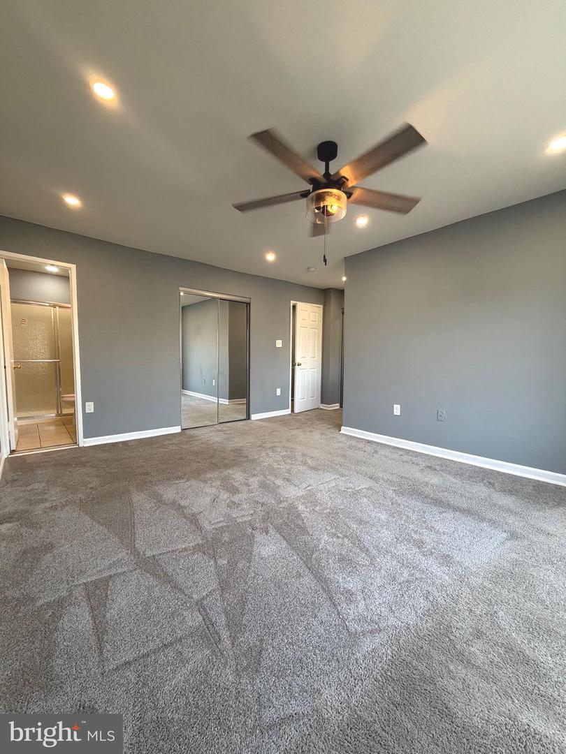 2346 Sun Valley Cir #2-a Property Photo 14