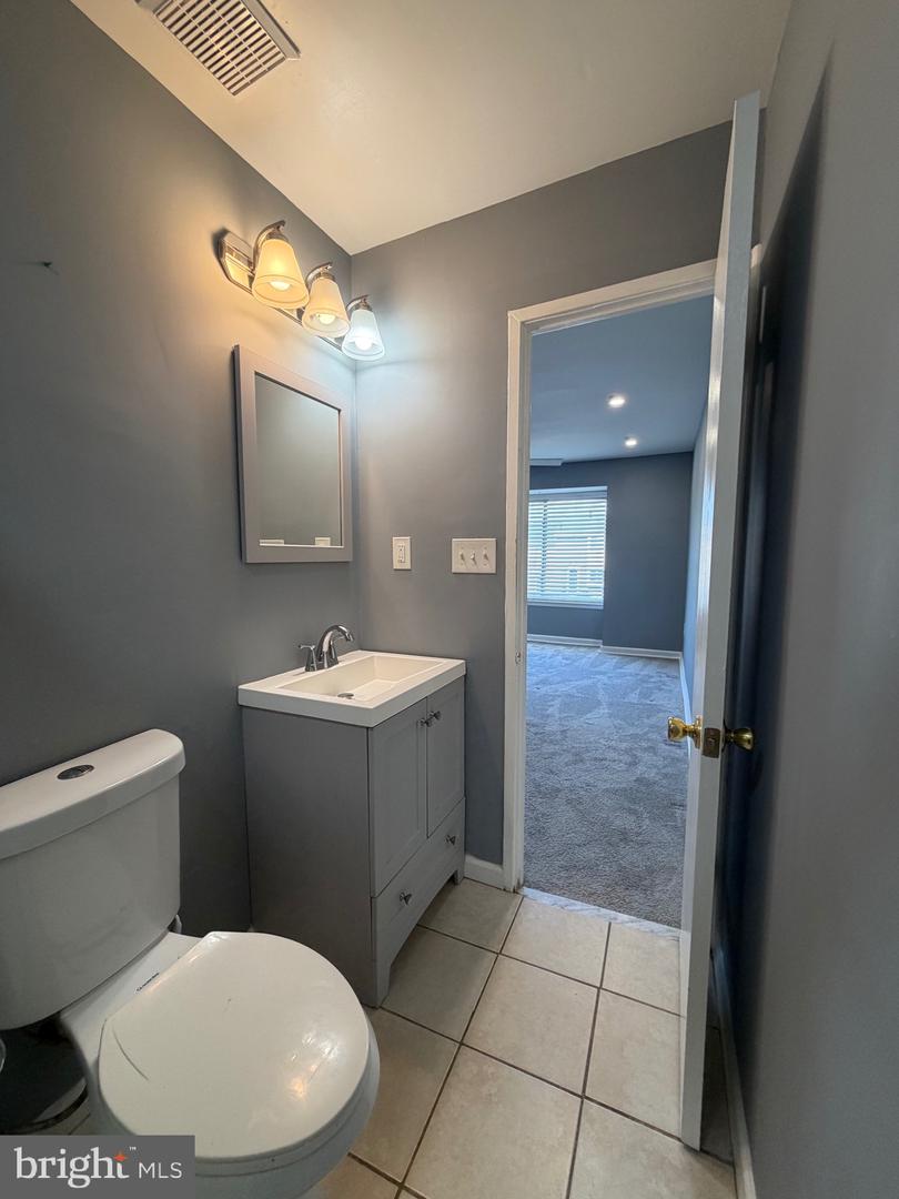 2346 Sun Valley Cir #2-a Property Photo 16