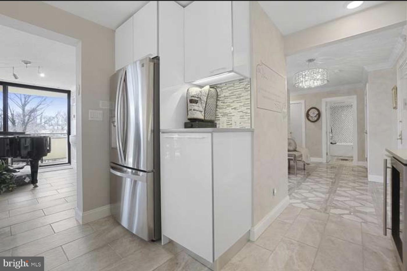 5225 Pooks Hill Rd #620/622s Property Photo 8