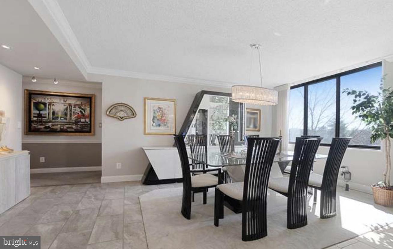 5225 Pooks Hill Rd #620/622s Property Photo 21