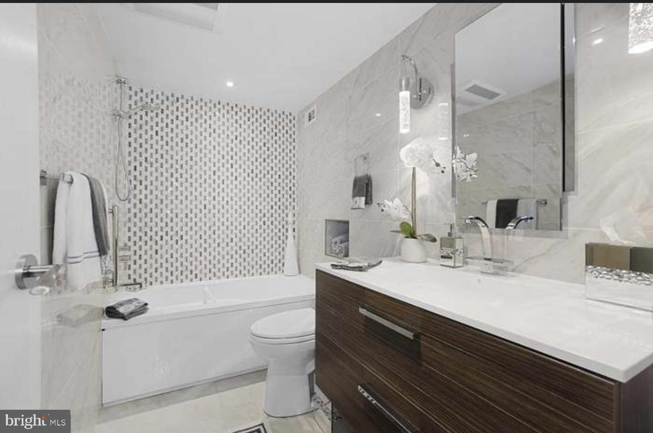 5225 Pooks Hill Rd #620/622s Property Photo 29